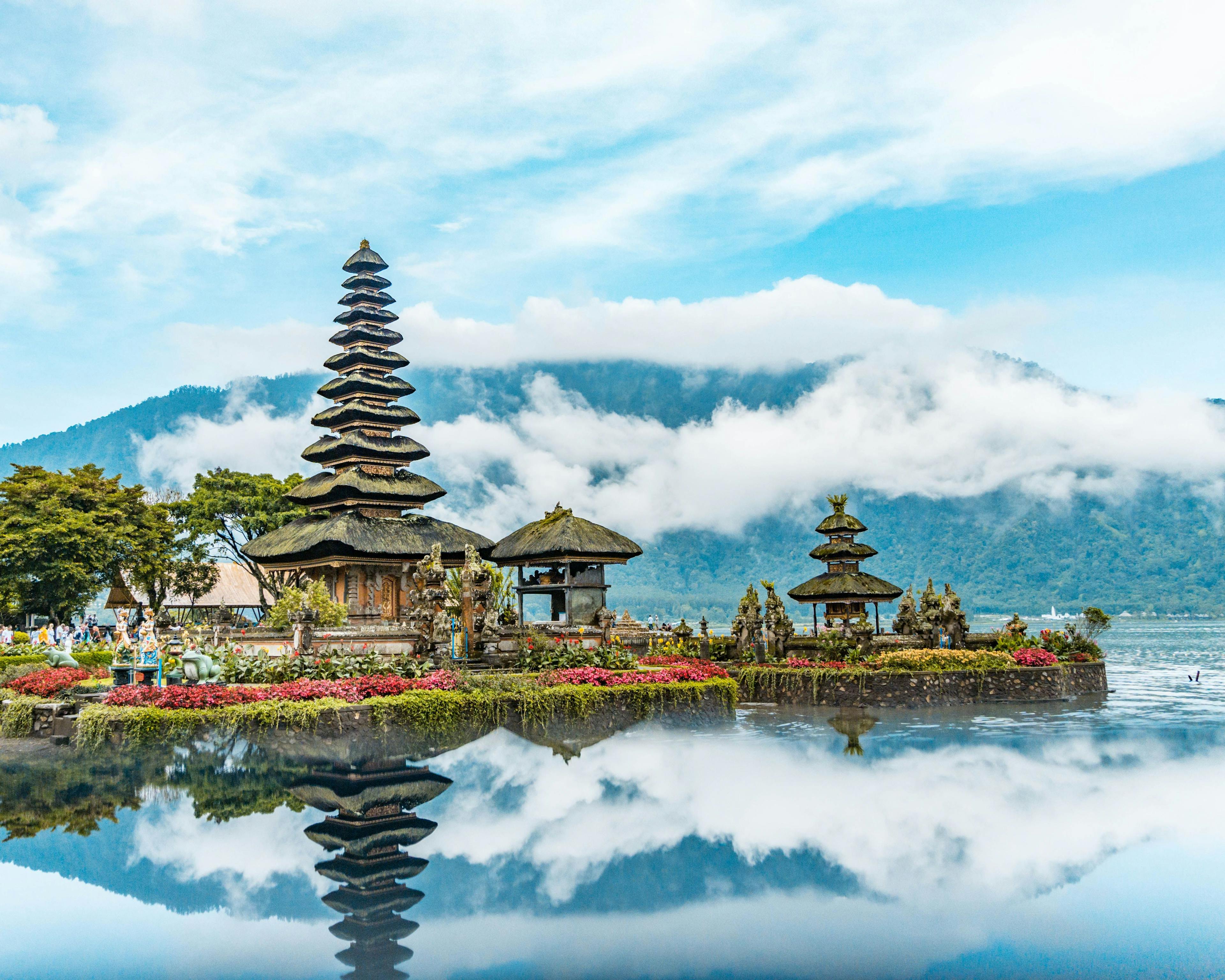 Dra på ferie til Bali med gruppeturer fra Backpacker